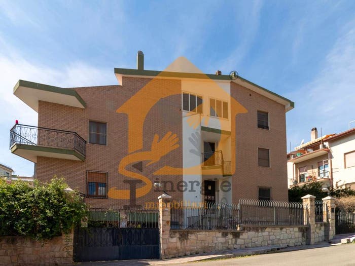Casa con 6 locali in vendita in San Benedetto, Cagliari
