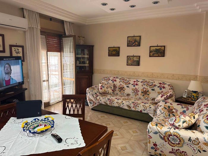 Appartamento quadrilocale in vendita in Viale Privato dello Zodiaco, Secondigliano, Napoli