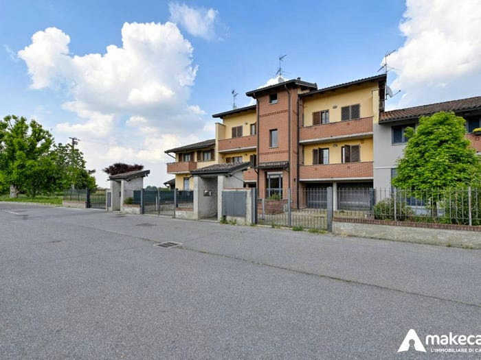Appartamento trilocale in vendita in Via Alessandro Volta, Marudo
