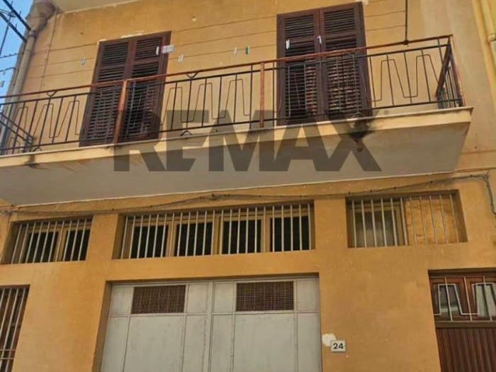 Casa quadrilocale in vendita in Via Roma, Centro, Bagheria