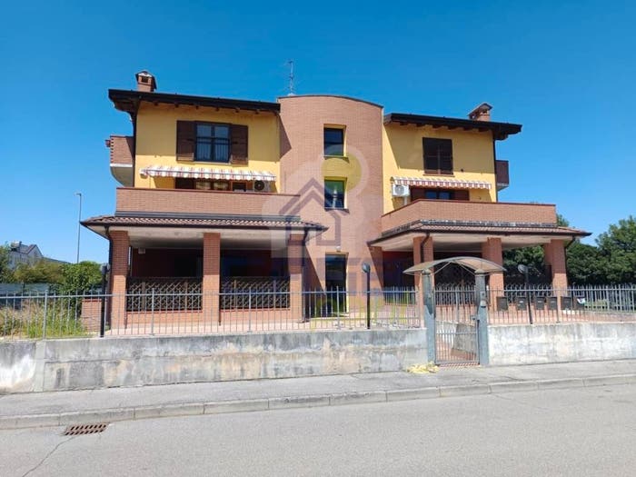 Appartamento monolocale in vendita in VIA RIZZI, Sospiro