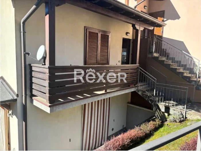 Appartamento trilocale in vendita in Via Casa Alta, Centro, Gandellino