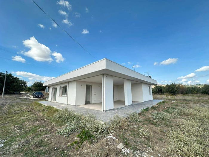 Casa con 6 locali in vendita in Lanciano