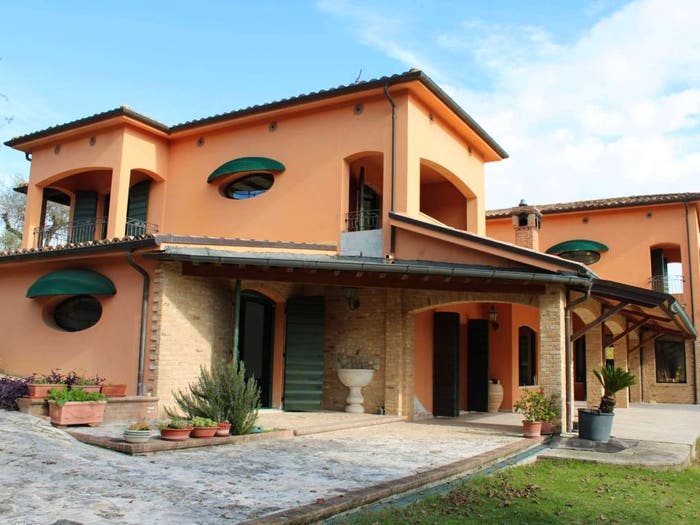 Casa con 5 locali in vendita in via della Madonna, Campli