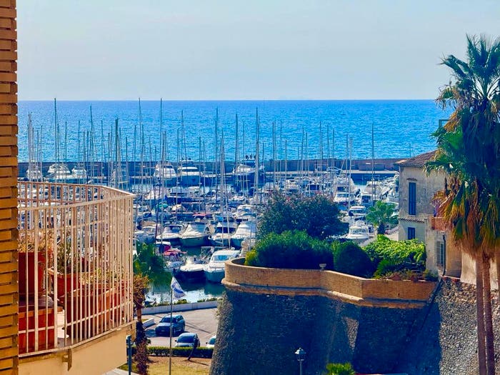 Appartamento trilocale in vendita in Via dei Latini, Centro, Nettuno