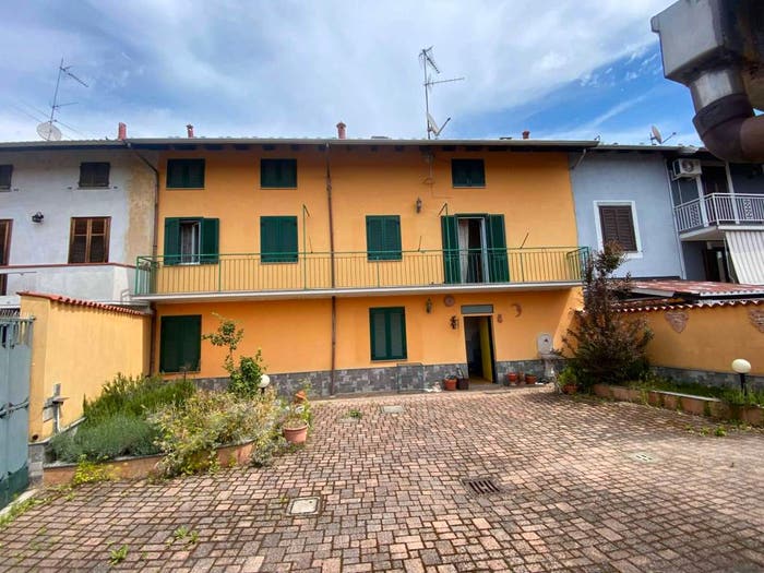 Casa con 6 locali in vendita in via Vecchiarino, Centro, Cilavegna