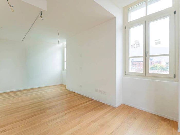 Appartamento trilocale in vendita in Via Antonio Ghislanzoni, Centro, Lecco