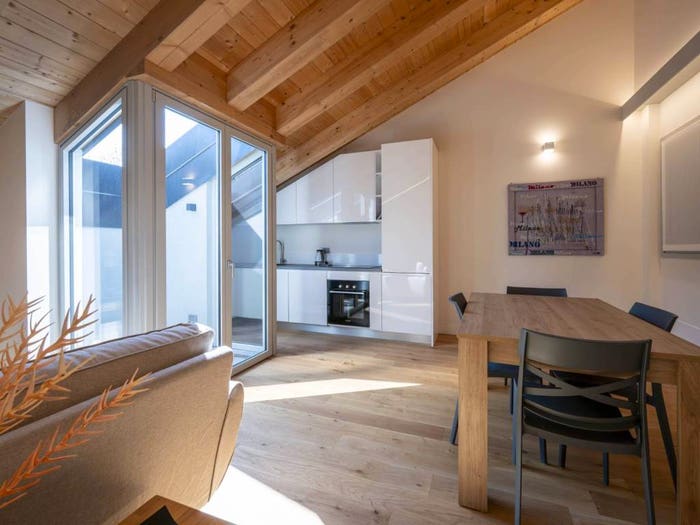 Appartamento trilocale in vendita in Via Contardo Ferrini, Porta Romana Medaglie d'Oro, Milano