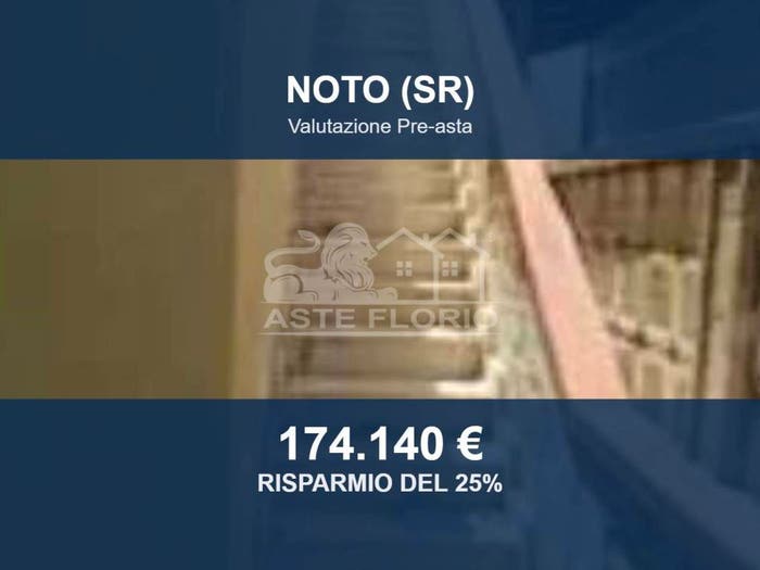 Appartamento con 5 locali in vendita in Via Villaggio San Claudio snc, Reitani, Noto