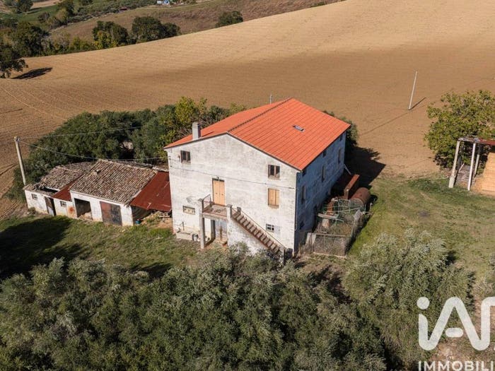 Casa quadrilocale in vendita in Località  Ripa Bianca, Centro, Corridonia