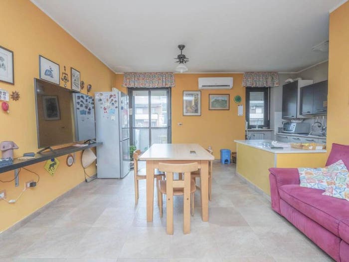 Appartamento quadrilocale in vendita in Via Vittime di Bologna, Centro, Borgaro Torinese