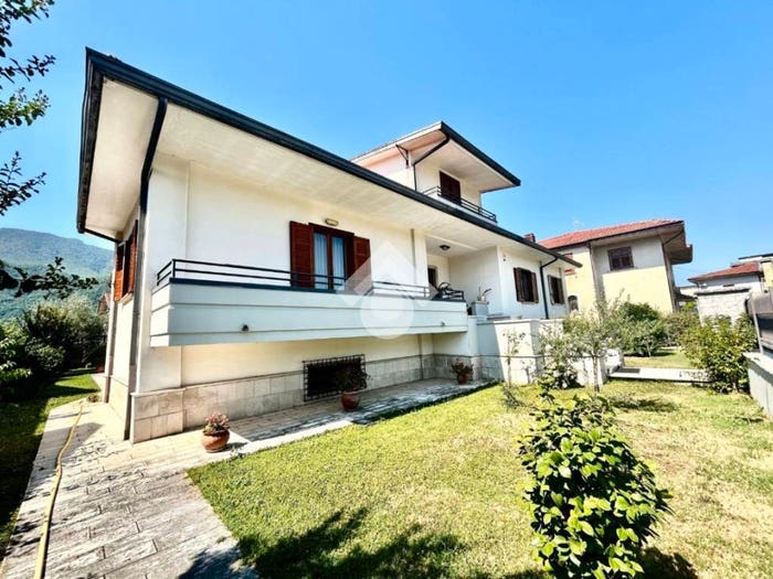 Casa con 6 locali in vendita in Via san marciano trav, Trescine, Cervinara