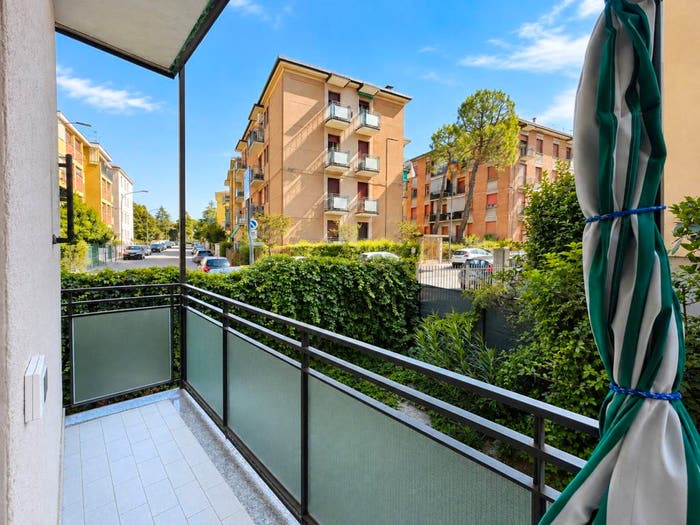 Appartamento trilocale in vendita in Via Giuseppe Massarenti, Ceretolo, Casalecchio di Reno
