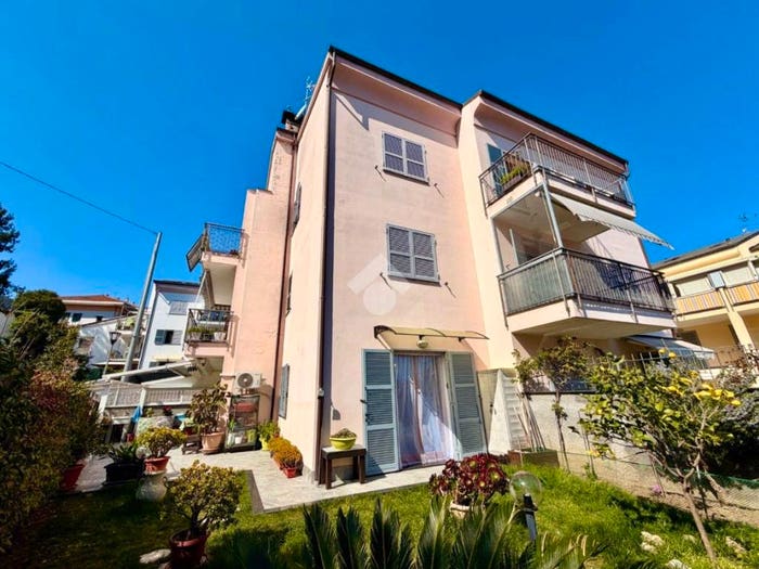 Appartamento bilocale in vendita in VIA MAGDALEINE GENLIS, San Fedele Lusignano, Albenga