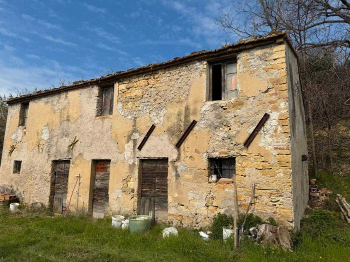 Casa con 5 locali in vendita in Centro, Pergola