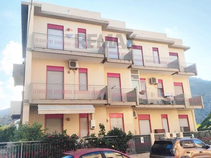 Appartamento bilocale in vendita in via stazione, Oliveri