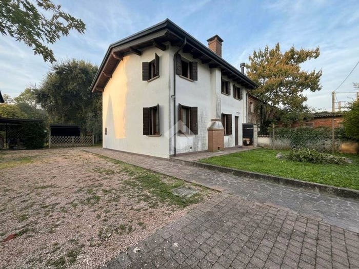 Casa quadrilocale in vendita in Via Canarei, Borgoricco