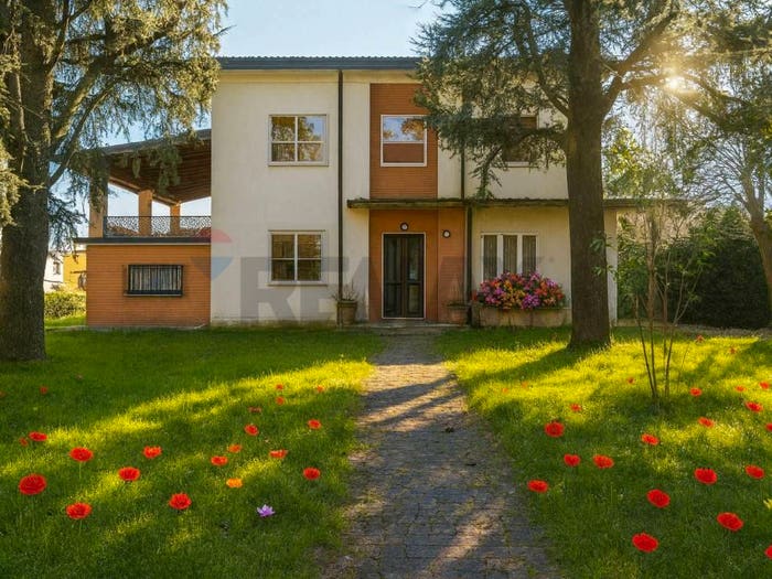 Casa con 5 locali in vendita in Via Zocche, Rivarolo Del Re, Rivarolo del Re ed Uniti