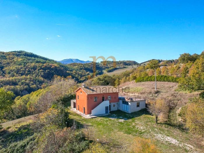 Casa in vendita in Strada San Paterniano Cagli PU Italia, Centro, Cagli