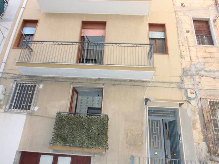 Casa con 5 locali in vendita in VIA ORTISEI, Lentini