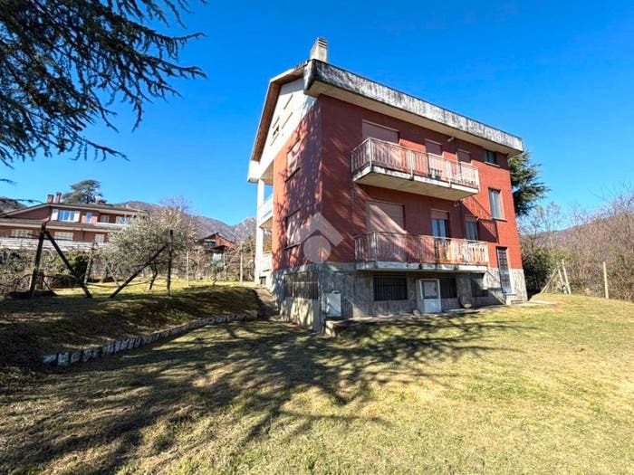 Appartamento con 6 locali in vendita in VIA MARITANI, Centro, Cumiana