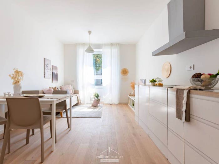 Appartamento bilocale in vendita in Viale di Porta Vercellina, Vercelli Wagner, Milano