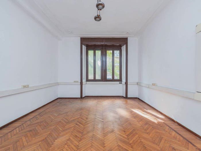 Appartamento quadrilocale in vendita in Via Andrea Solari, Solari, Milano