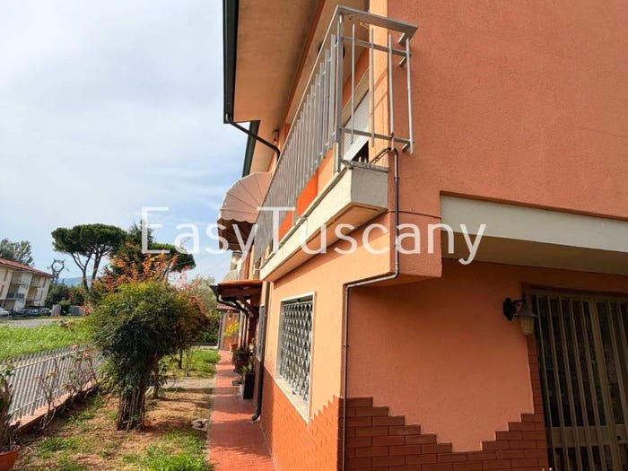 Casa con 5 locali in vendita in Via Vecchi Pardini, Arancio, Lucca