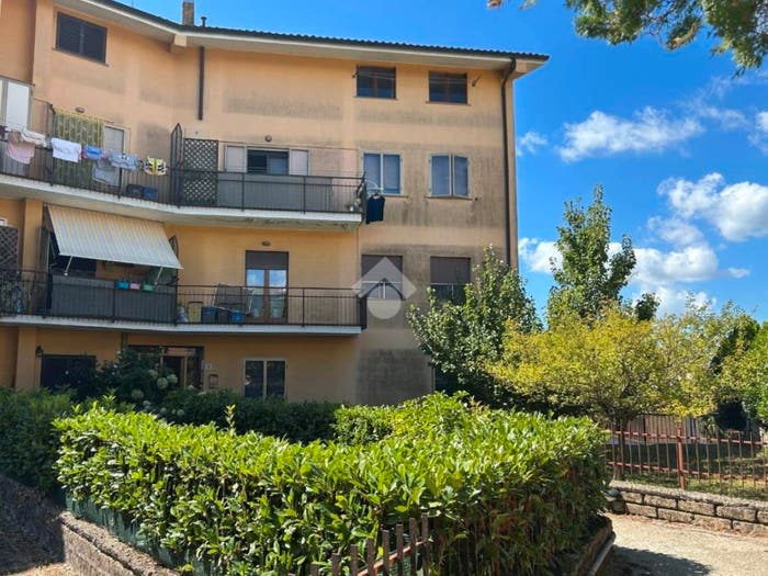 Appartamento bilocale in vendita in Via Civita, Grotte di Castro