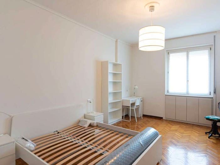 Appartamento trilocale in affitto in via Carlo Forlanini, Città Studi, Milano
