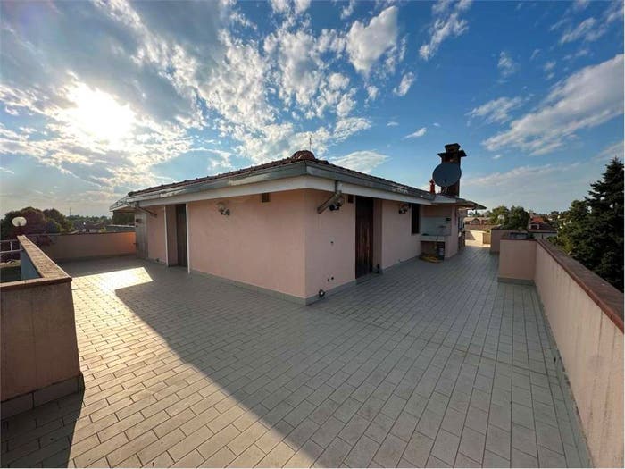 Casa trilocale in vendita in Centro, Oleggio