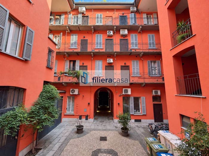 Appartamento monolocale in affitto in Via Paolo Frisi, Porta Venezia, Milano