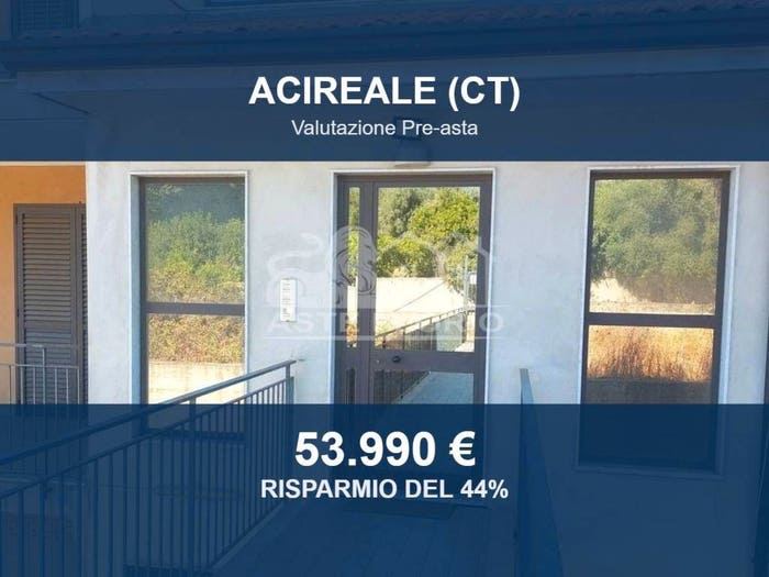 Appartamento con 6 locali in vendita in Via degli Argentieri Acesi, San Giovanni Tupparello, Acireale