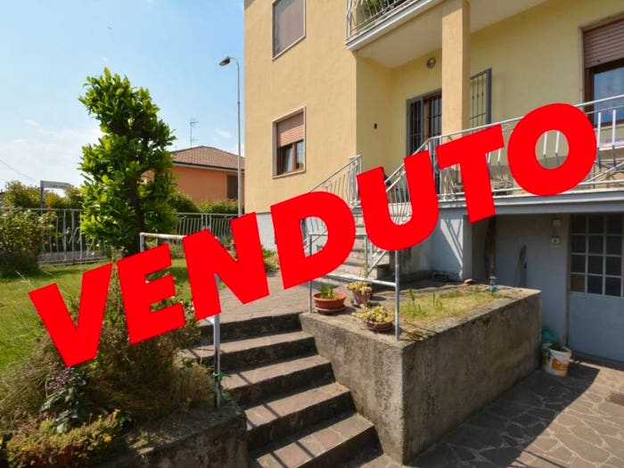 Casa trilocale in vendita in Via Monte Grappa, Grignano, Brembate