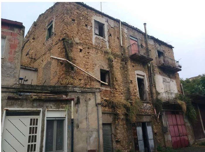 Case in Vendita e in Affitto - 2