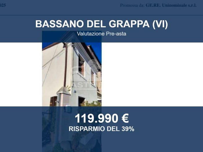 Casa quadrilocale in vendita in Via Prato Santa Caterina, Centro, Bassano del Grappa