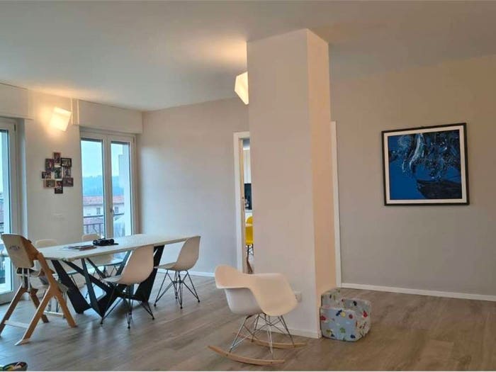 Appartamento trilocale in vendita in via della ciocca, Centro, Borgomanero