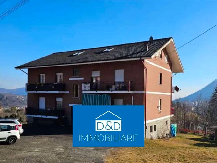 Appartamento quadrilocale in vendita in Regione Momello, Lanzo Torinese