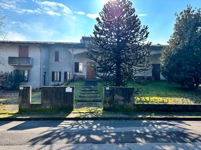 Appartamento trilocale in vendita in Via Giacomo Amendola, Centro, Stagno Lombardo