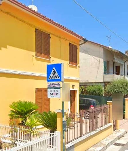 Casa con 6 locali in vendita in Strada Nazionale Flaminia, Cuccurano Carrara, Fano