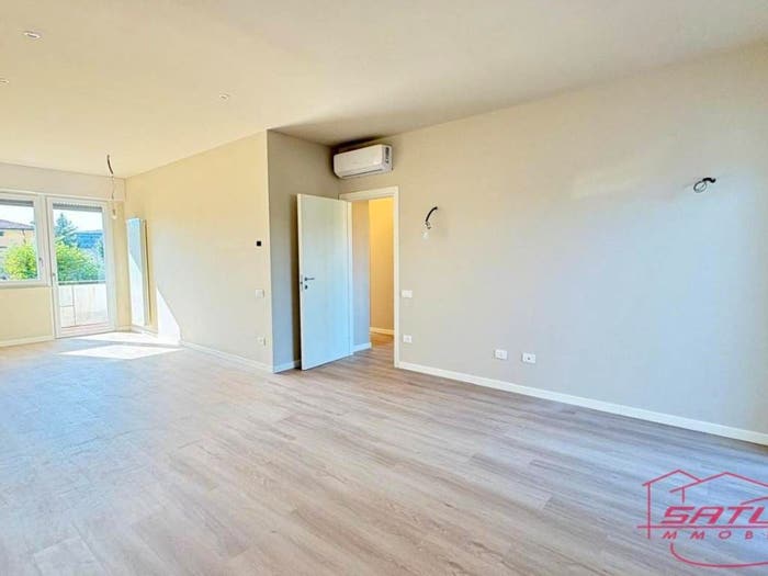 Appartamento con 5 locali in vendita in Traversa I Via delle Cornacchie, San Marco Acquacalda, Lucca