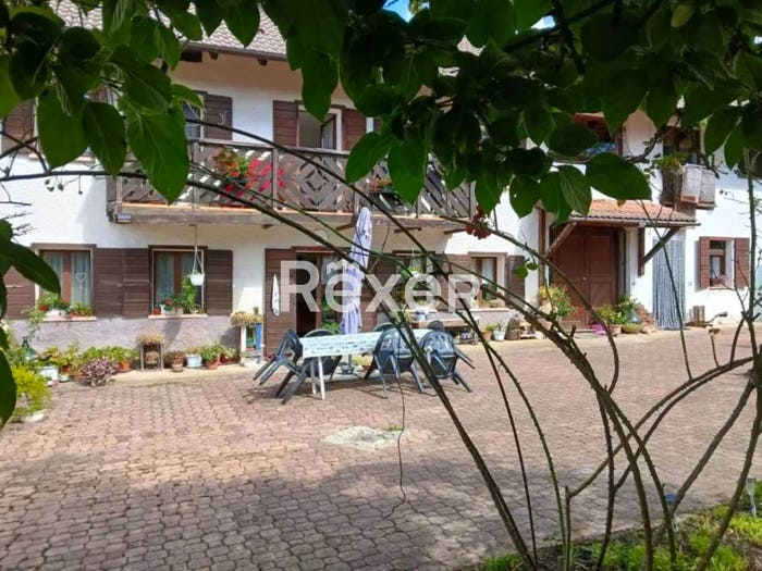 Casa quadrilocale in vendita in Via Muiere, Limana