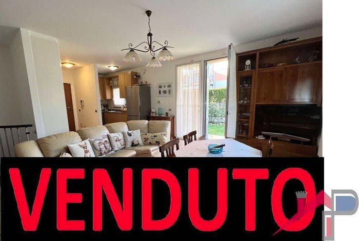 Appartamento trilocale in vendita in Cisano Bergamasco