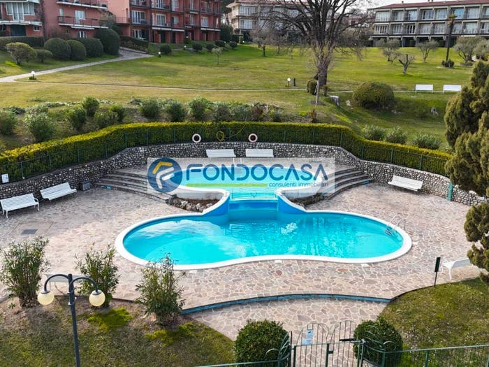 Appartamento trilocale in vendita in via seselle, Gardoncino, Manerba del Garda
