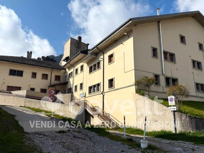 Appartamento bilocale in vendita in Via Cambrembo, Cambrembo, Valleve