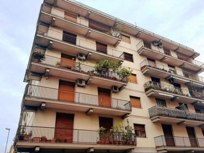 Appartamento trilocale in vendita in Via Don Tommaso Leonardi, Centro, Giarre
