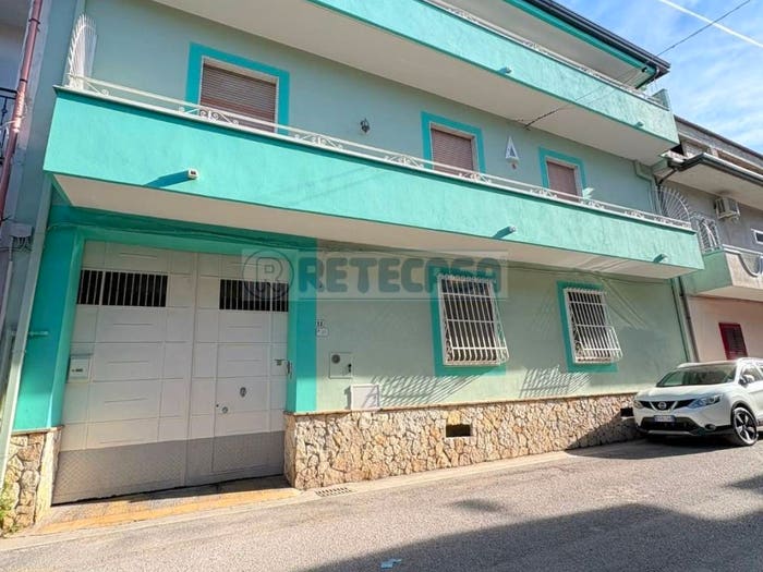 Appartamento trilocale in vendita in Via Archimede, Marcianise