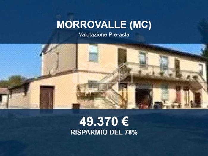 Appartamento con 6 locali in vendita in Contrada Crocette, Centro, Morrovalle