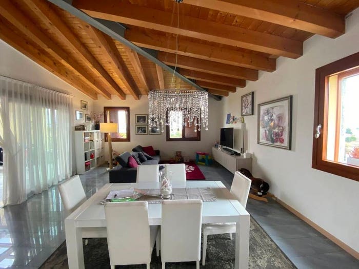 Appartamento con 6 locali in vendita in Via Cesare Battisti, Centro, Conegliano