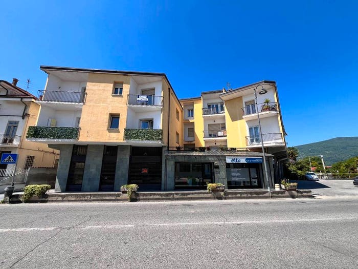 Appartamento con 5 locali in vendita in Via Saluzzo, Costiglione Saluzzo, Costigliole Saluzzo